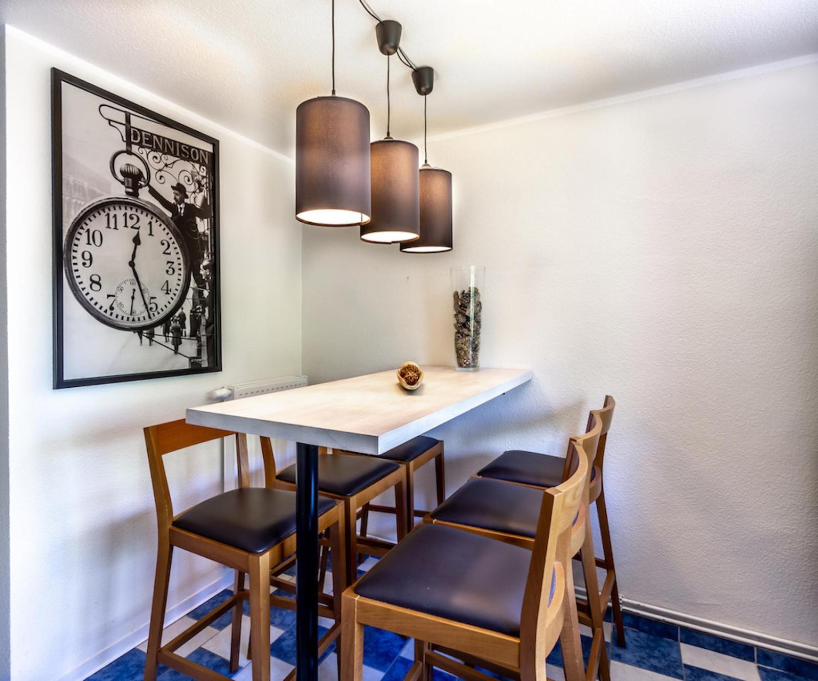 Sl'Otel Budget Bernburg Exteriér fotografie