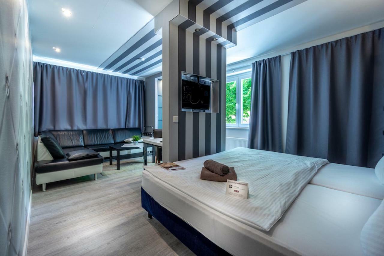 Sl'Otel Budget Bernburg Exteriér fotografie