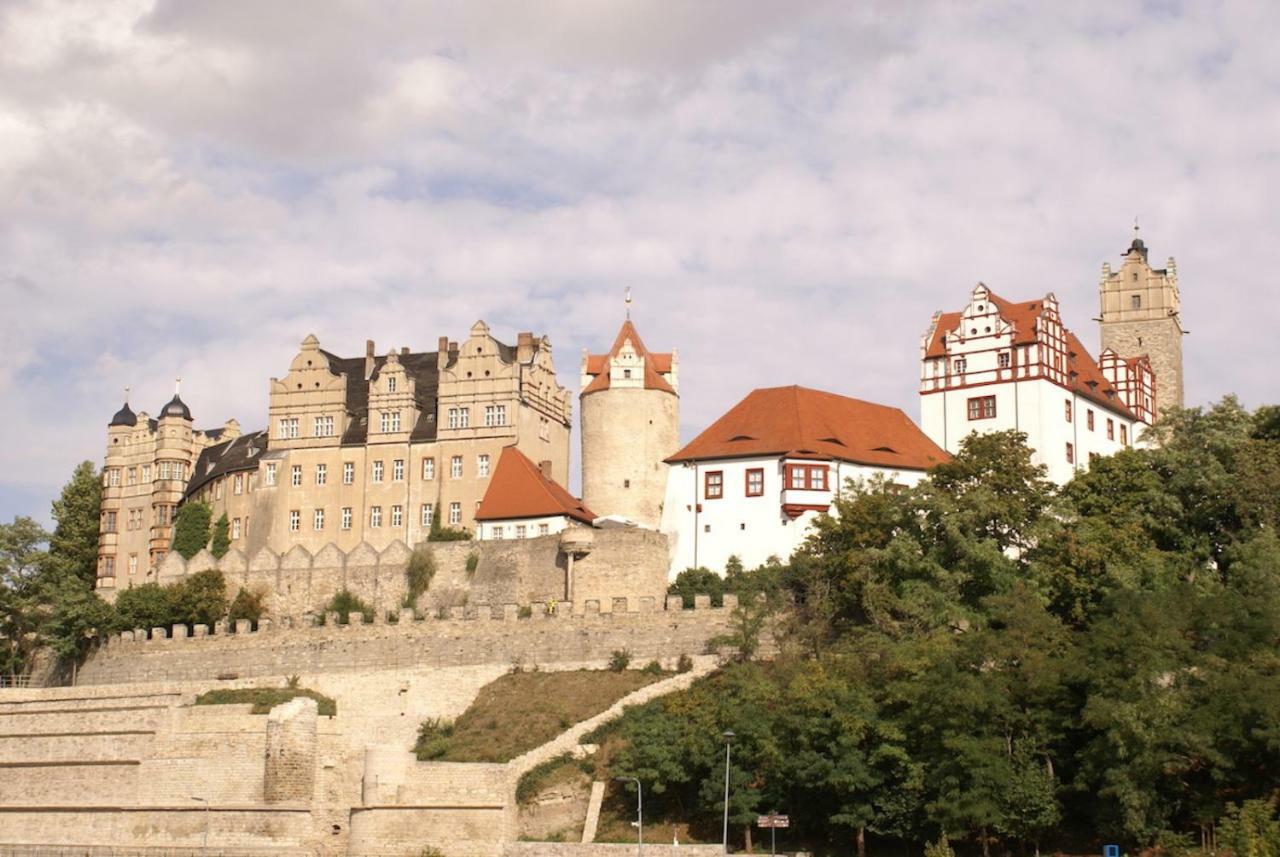 Sl'Otel Budget Bernburg Exteriér fotografie