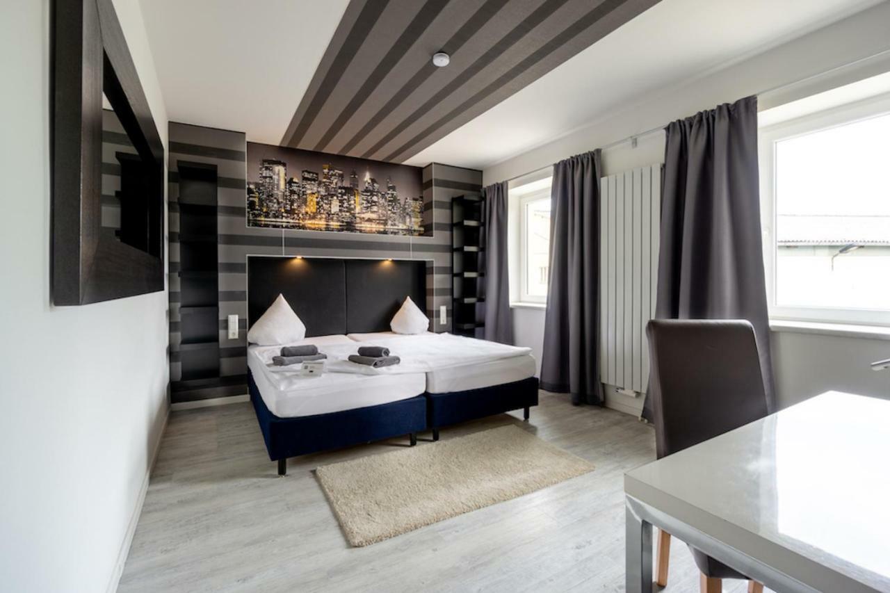 Sl'Otel Budget Bernburg Exteriér fotografie